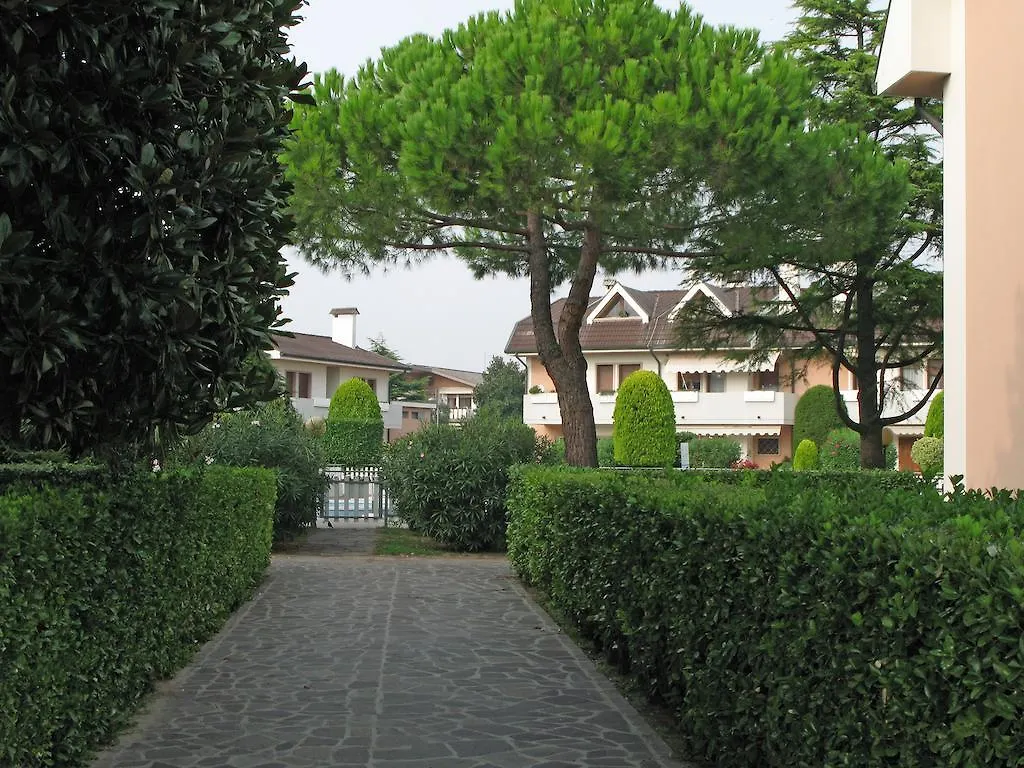 Residence Equilio Family Apartments Lido di Jesolo